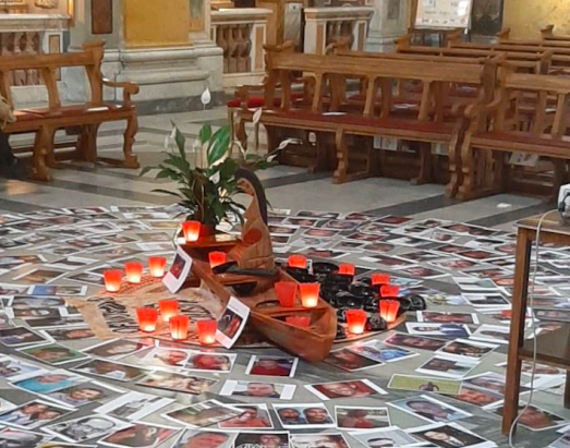 Balwan Pachamama w kosciele Santa Maria in Traspontina w Rzymie jpg